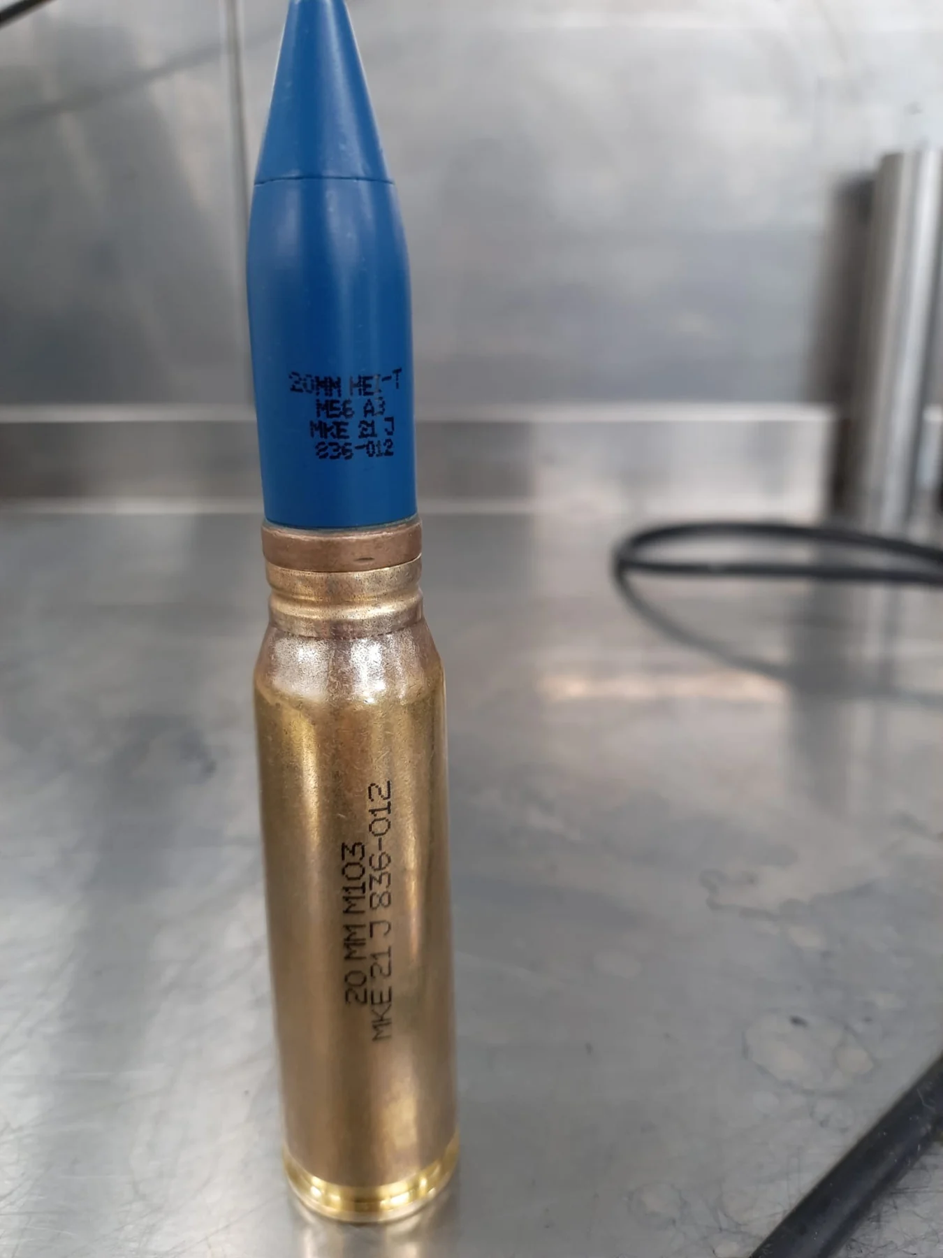 Industrial laser marking on metal and plastic components